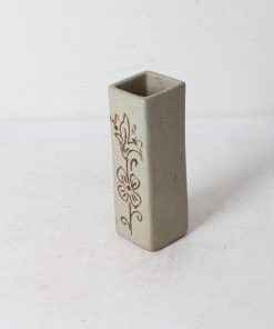 Vase carré en céramique